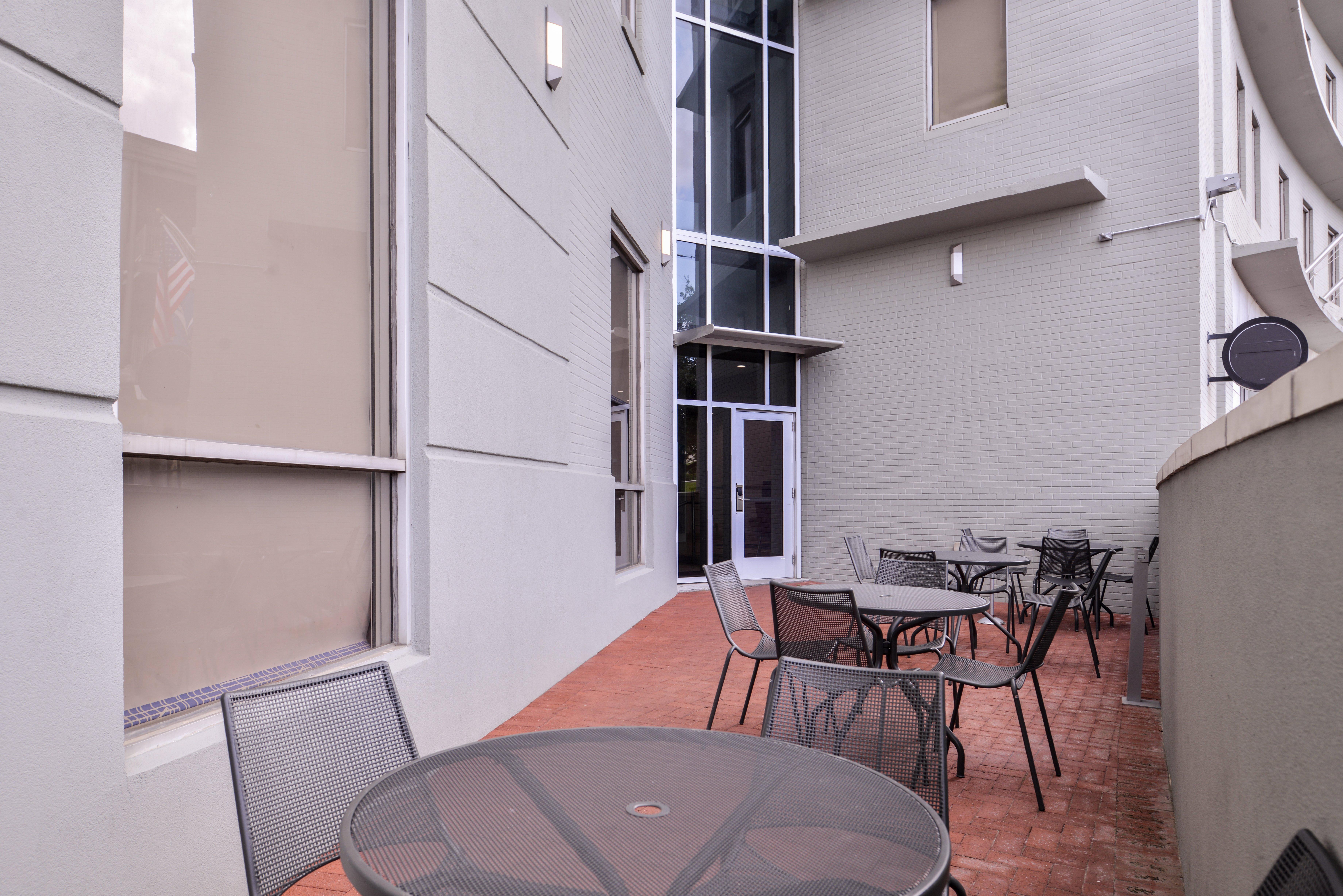 Holiday Inn Express New Orleans - Arts District By Ihg Hotel 3*